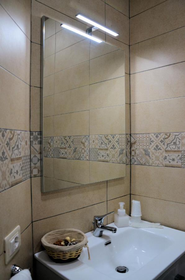 Rosa Vesuviana Bed & Breakfast Boscoreale Bagian luar foto