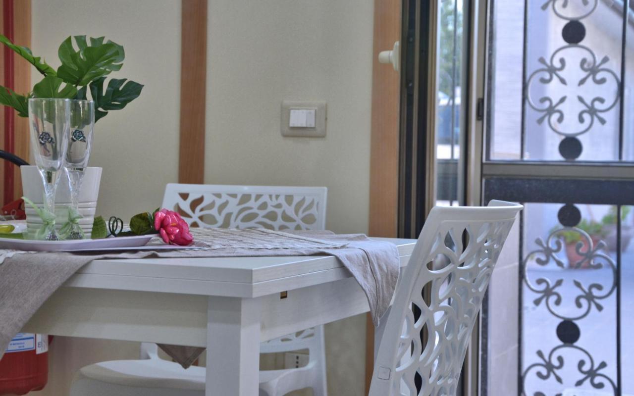 Rosa Vesuviana Bed & Breakfast Boscoreale Bagian luar foto