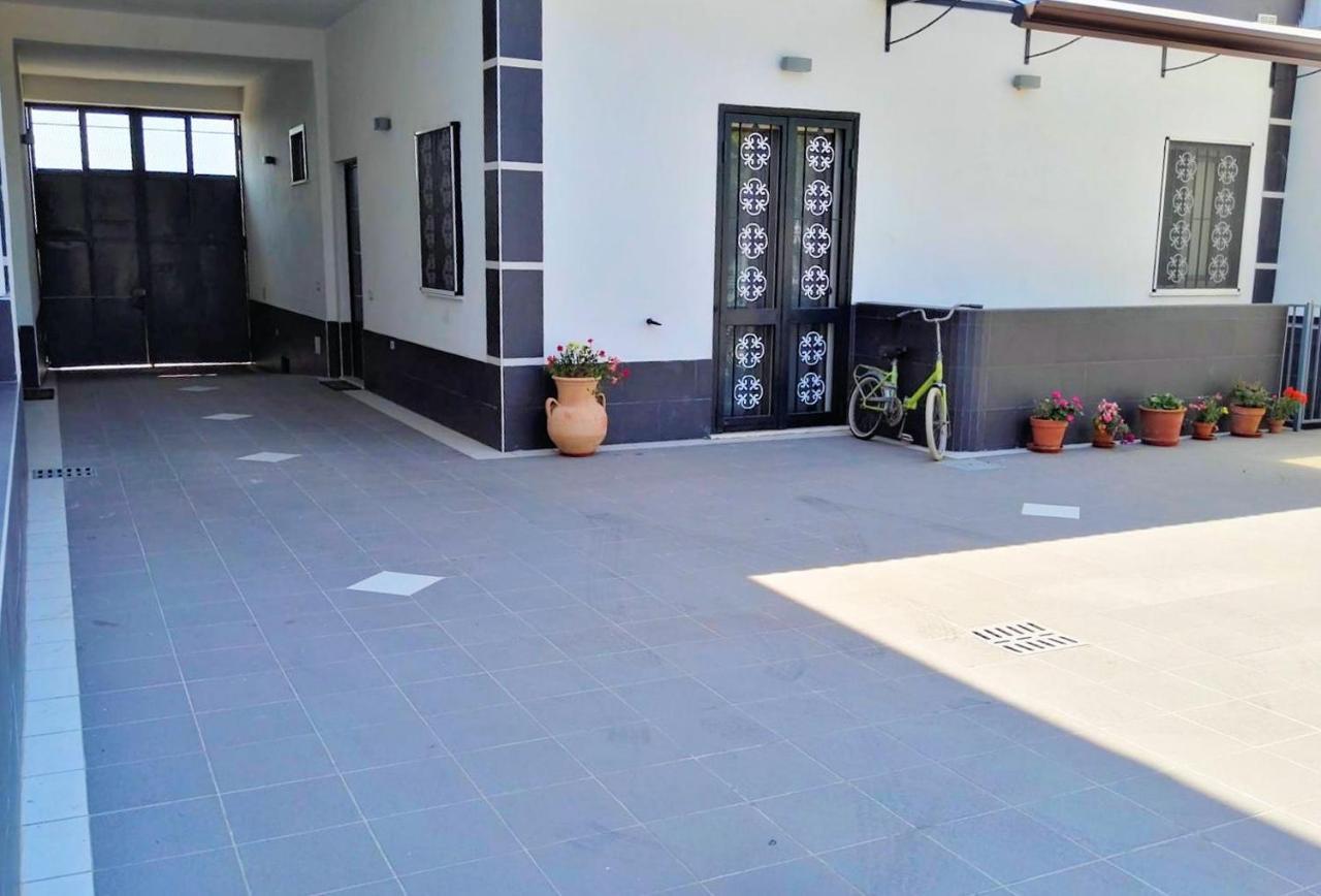 Rosa Vesuviana Bed & Breakfast Boscoreale Bagian luar foto