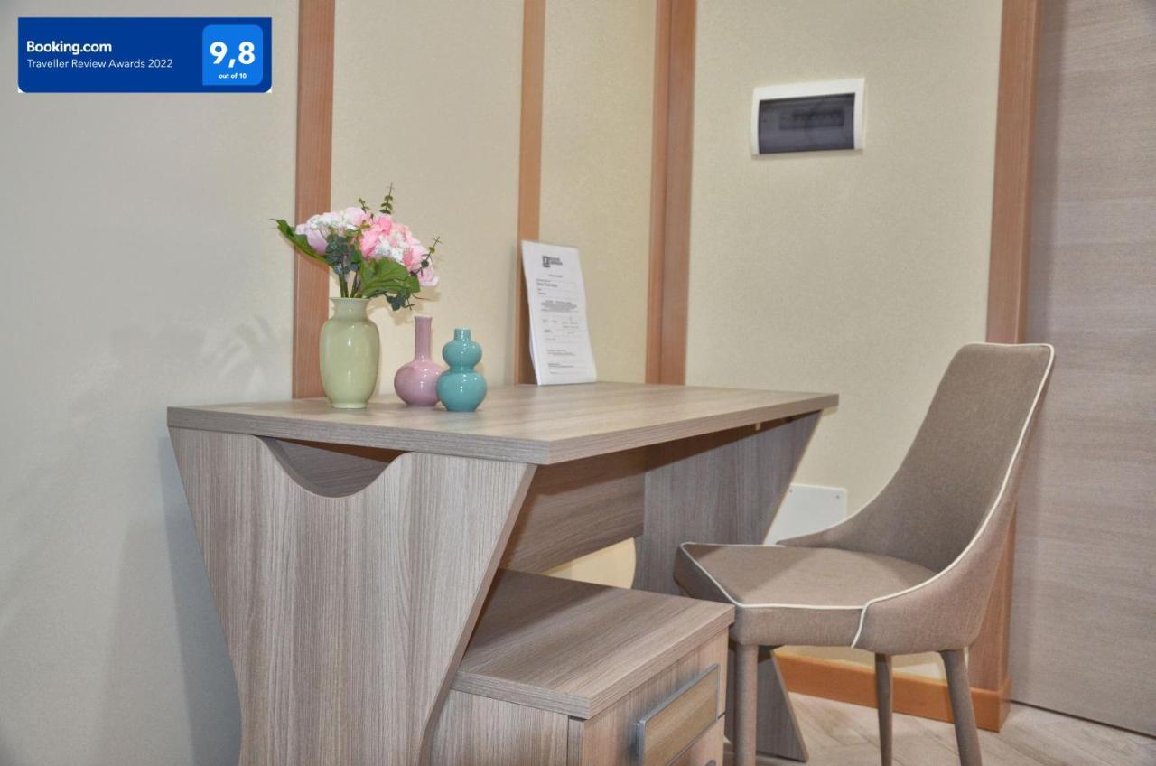 Rosa Vesuviana Bed & Breakfast Boscoreale Bagian luar foto